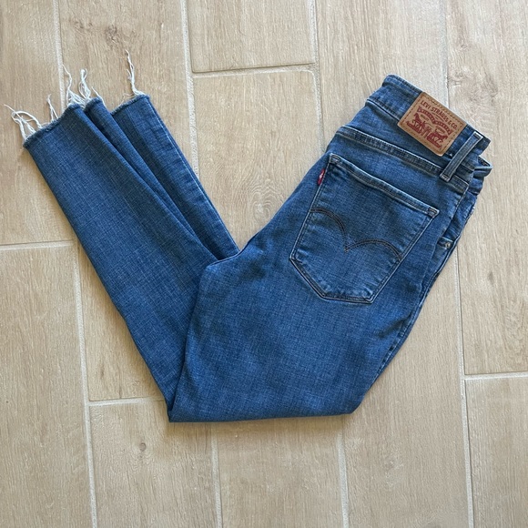 Levi’s 721 High Rise Skinny Ankle Jeans - Picture 1 of 11